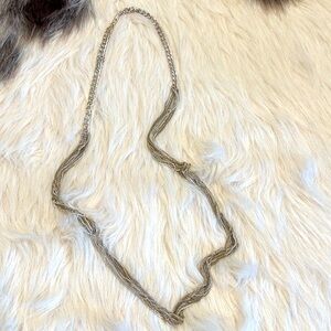 Women long necklace